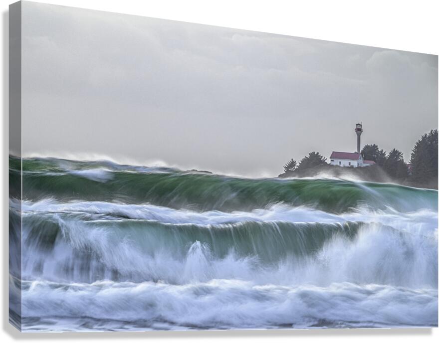 Dramatic waves at Lennard Lighthouse - stormy coastal photography