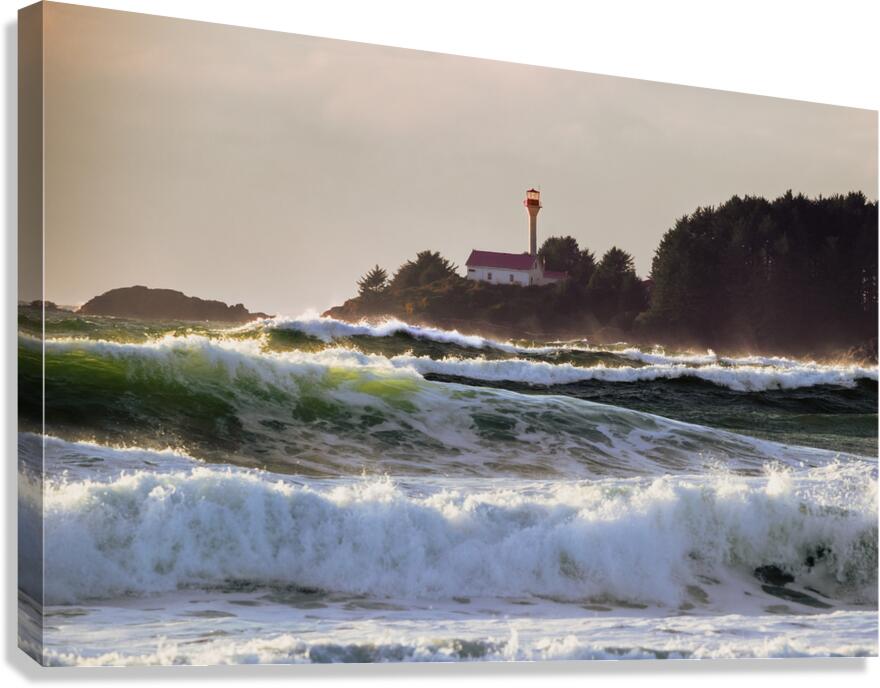 Lennard Lighthouse against dramatic stormy sky - weather photography